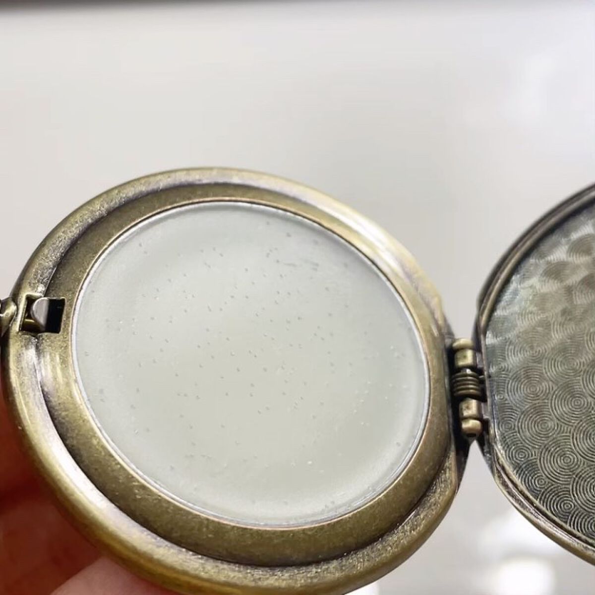 ソリッドパフュームアロマティック/CIGARRO/練り香水の動画クチコミ1つ目