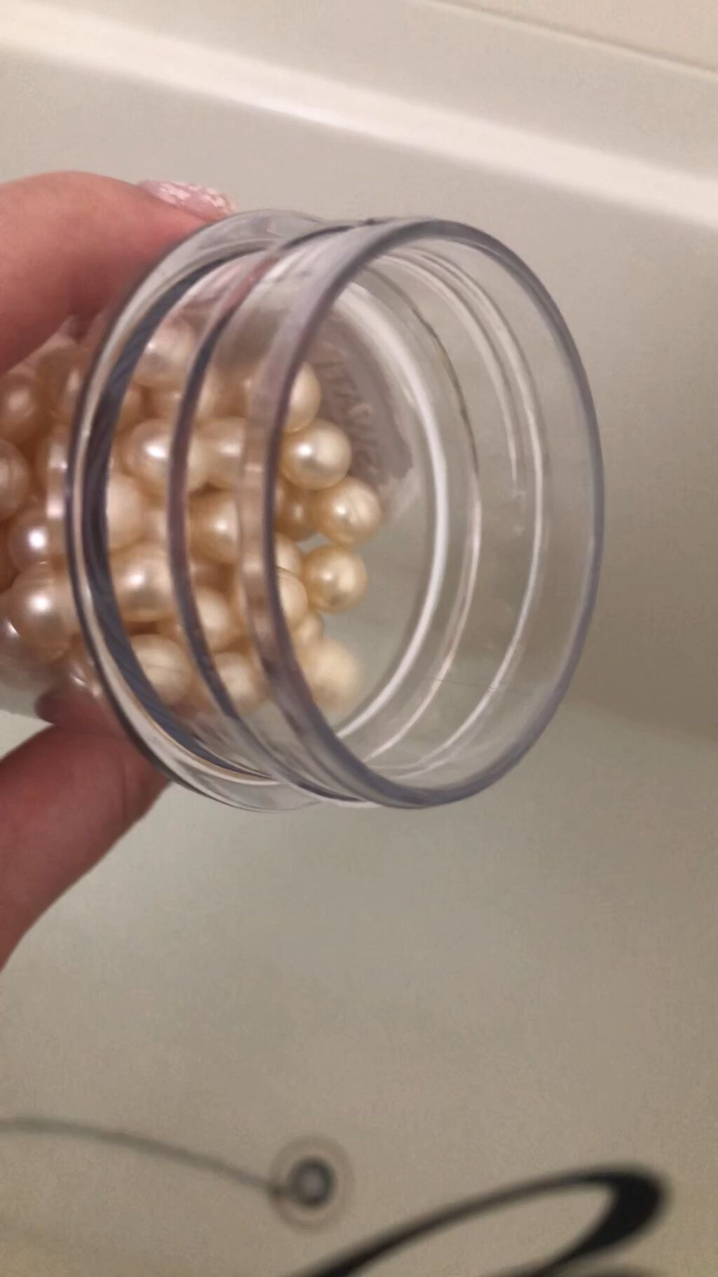 SWバスパール  インカローズの香り/SWATi MARBLe/保湿系入浴剤の動画クチコミ2つ目