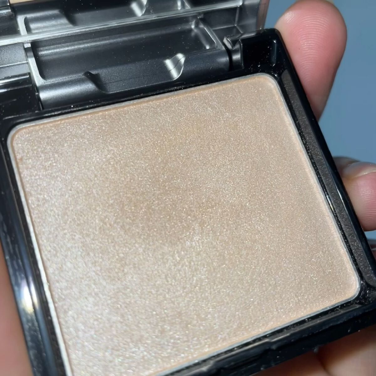 &be ルミナイジングパウダー/＆be/パウダーハイライトを使ったクチコミ（3枚目）