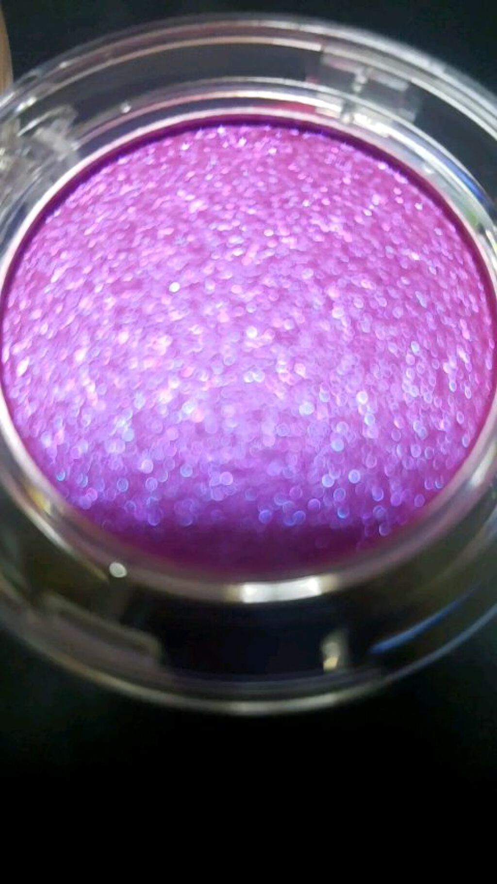 マルチグリッターカラー/ENBAN TOKYO/単色アイシャドウの動画クチコミ1つ目