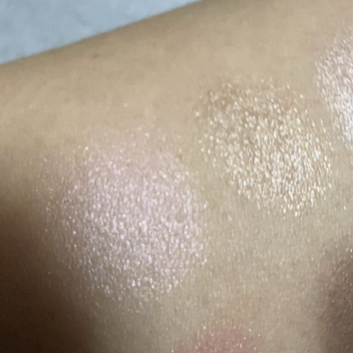 ダブル ウェア ステイ イン プレイス メークアップ /ESTEE LAUDER/リキッドファンデーションの動画クチコミ3つ目