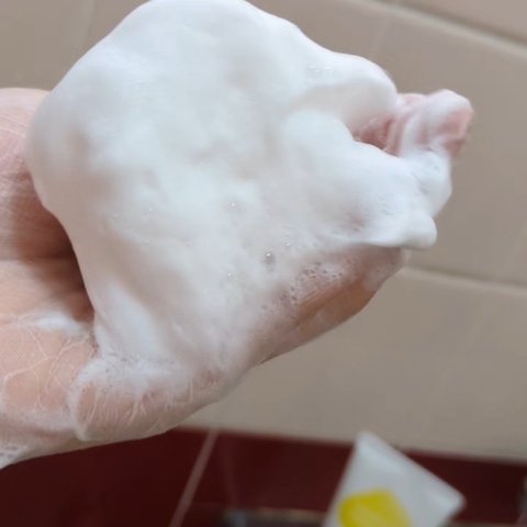 酵素洗顔/kikimate/洗顔フォームの動画クチコミ3つ目