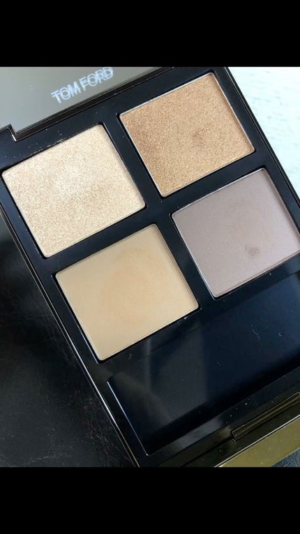 アイ カラー クォード/TOM FORD BEAUTY/アイシャドウパレットの人気ショート動画