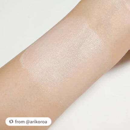 モイスチュアライジング プライマー/PAUL & JOE BEAUTE/化粧下地を使ったクチコミ(4枚目)