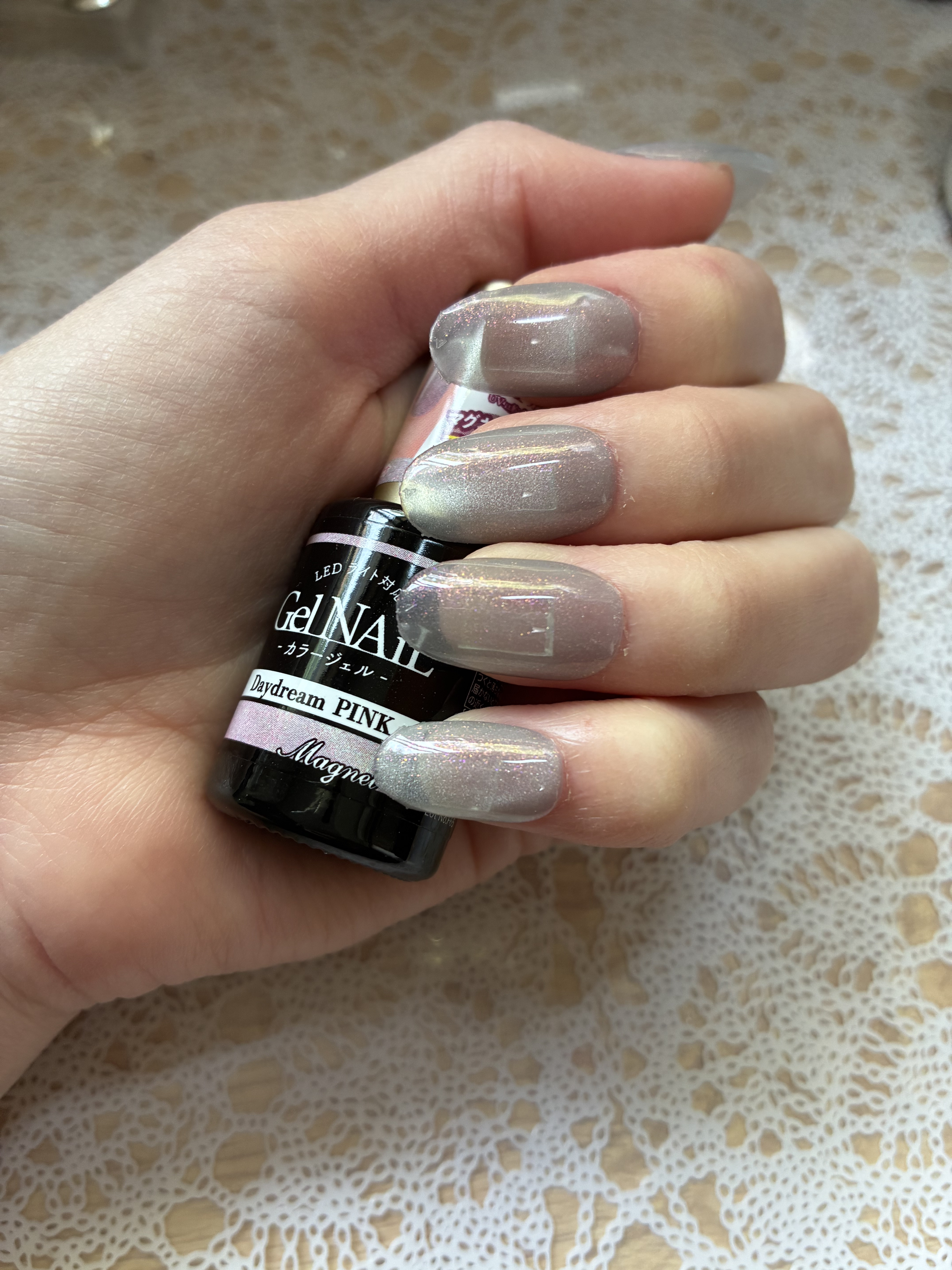 #マグネットネイル  セリアジェルネイル ディドリームピンク　