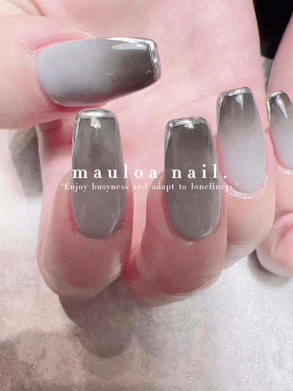 #ニュアンスネイル,#ネイル,#アートネイル,#春ネイル,#ミラーアートネイル,#イエローネイル,#フレンチネイル,#パールネイル,#ミラーネイル,#手書きアートネイル,#クリアネイル,#ミラーネイル,#シルバーアクセネイル,#春ネイル,#天王寺ネイルのネイルデザイン