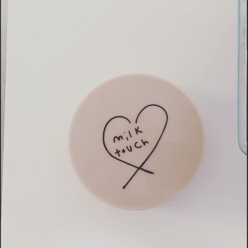 ロングラスティング ベルベット グロウ クッション/Milk Touch/クッションファンデーションの動画クチコミ1つ目