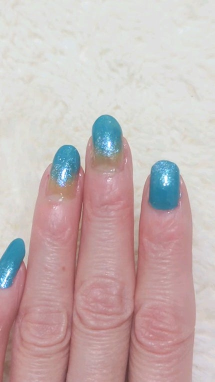 ネイルホリック Aurora Glitter/ネイルホリック/マニキュアの人気ショート動画