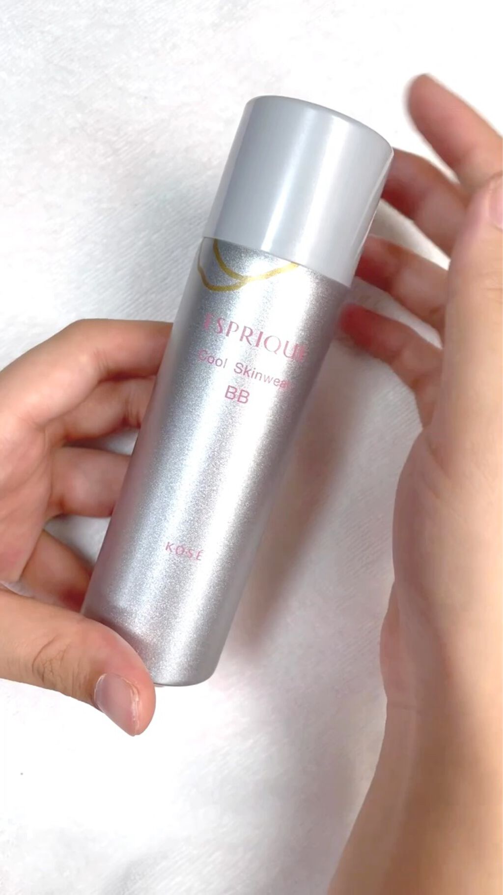クールスキンウェアＢＢ/ESPRIQUE/BBクリームの動画クチコミ1つ目