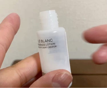 CHANEL ル ブラン ローション HLのクチコミ「こんにちは😃
今回は美白ケアの季節も本格化ということでCHANELの美白化粧水を紹介します✨
.....」（3枚目）