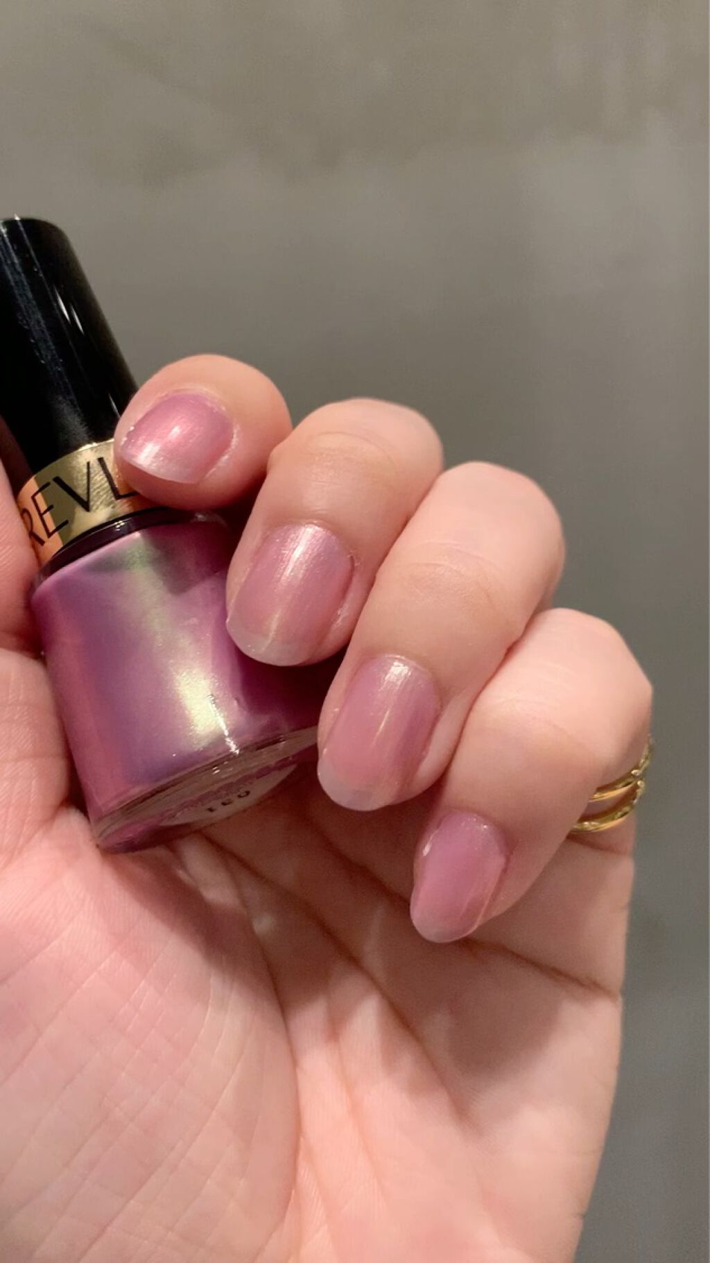 ネイル エナメル/REVLON/マニキュアの動画クチコミ1つ目