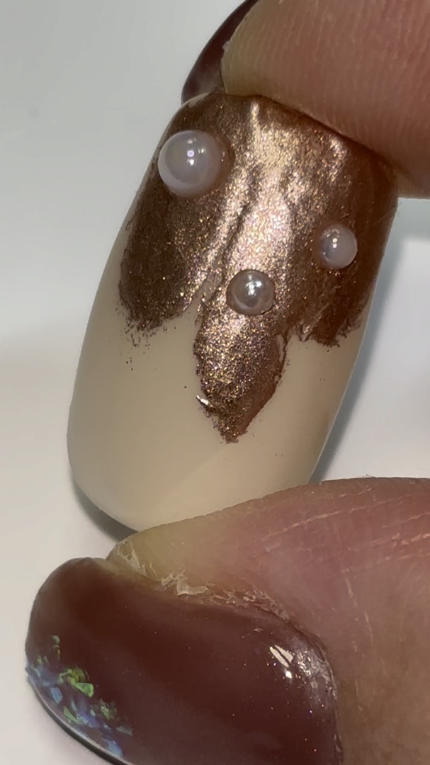 アイシングジェルネイル/セリア/ジェルネイルの人気ショート動画