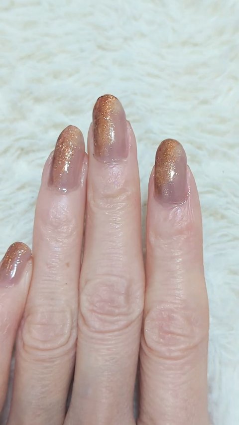 カラフルネイルズ/キャンメイク/マニキュアを使ったクチコミ（1枚目）