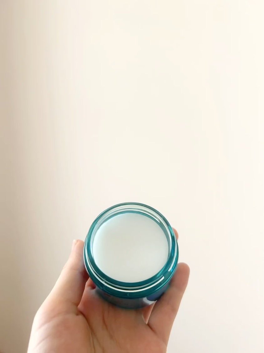 オーシャントリコ ヘアスタイリング バーム ライトブルー/OCEAN TRICO/ヘアバームを使ったクチコミ（2枚目）