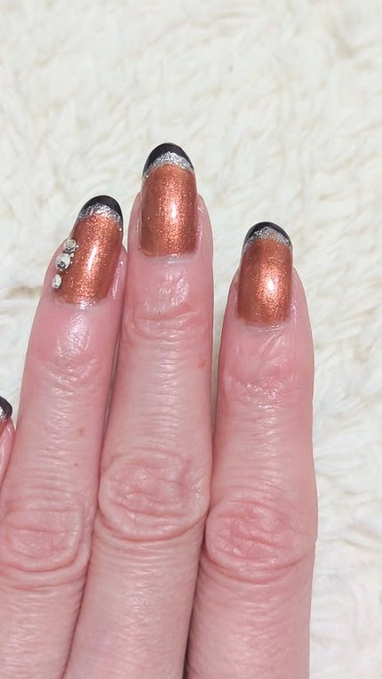 カラフルネイルズ/キャンメイク/マニキュアの人気ショート動画