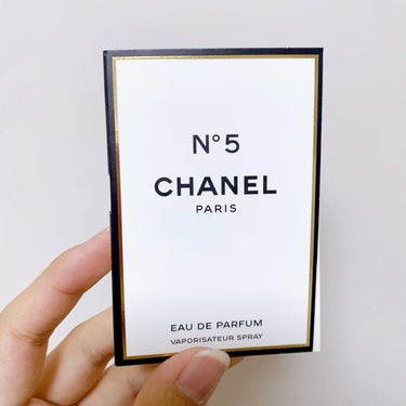 シャネル N°5 パルファム/CHANEL/香水(レディース)の人気ショート動画