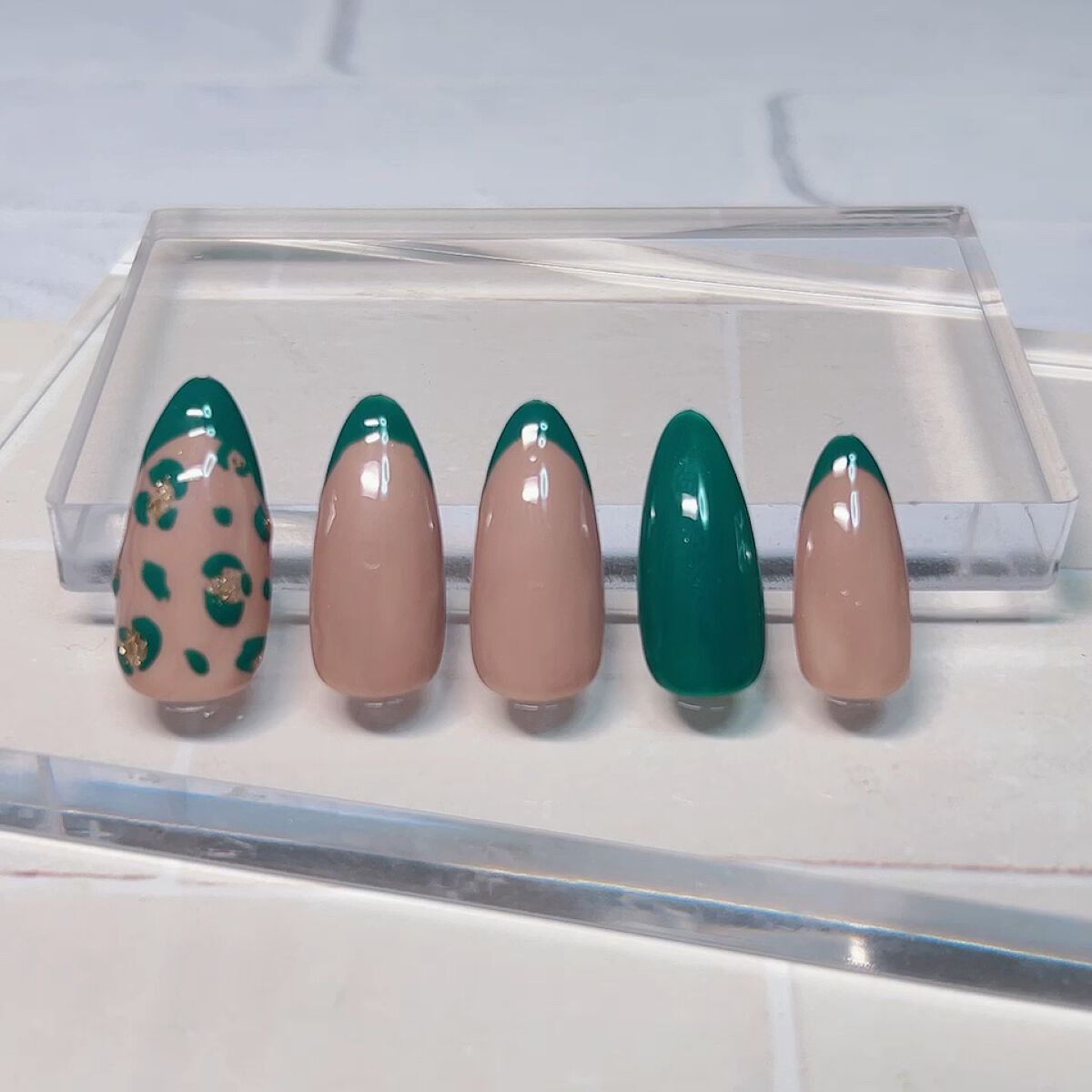 ジェルネイル（ライト対応）/セリア/ジェルネイルを使ったクチコミ（1枚目）