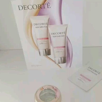 アイグロウ ジェム/DECORTÉ/ジェル・クリームアイシャドウの人気ショート動画