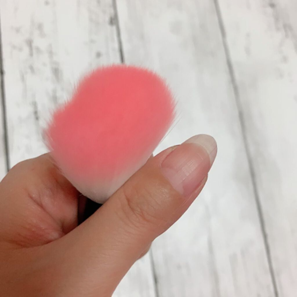 メイクブラシ/キャンドゥ/メイクブラシの動画クチコミ4つ目