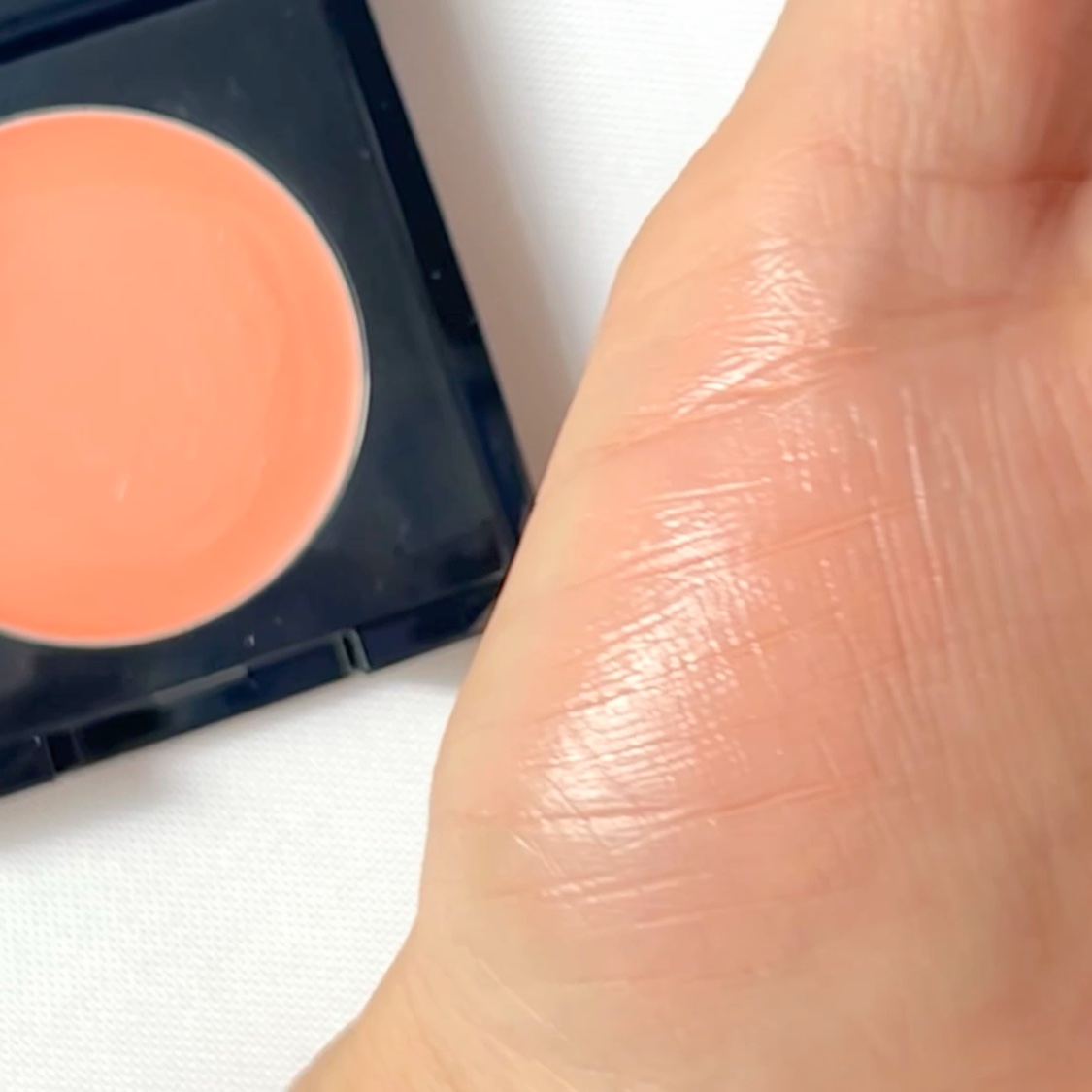 (Peter＆Wendy Collection) Be My Wendy Melting Blusher/Dinto/ジェル・クリームチークの動画クチコミ2つ目