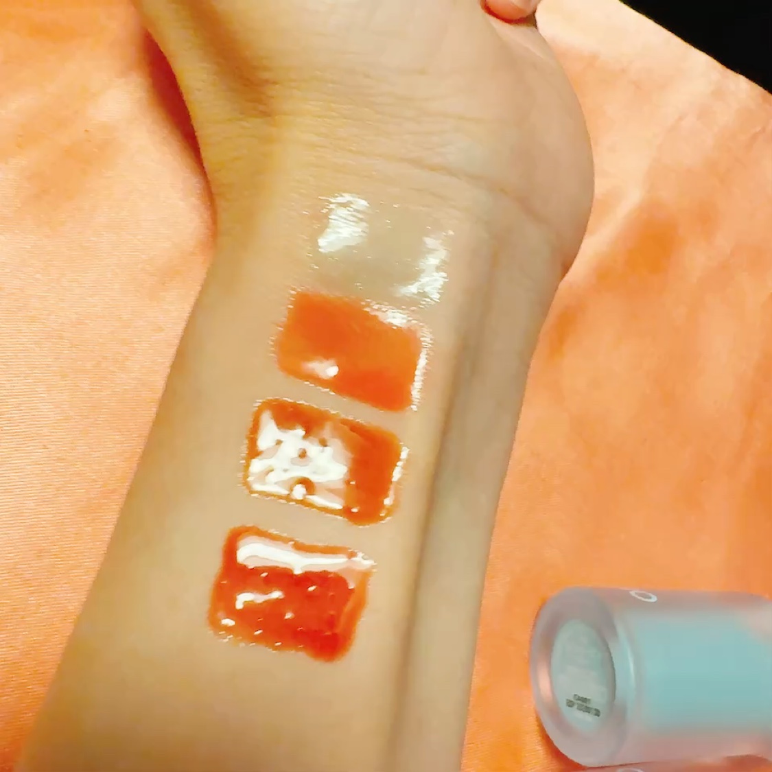 ジューシーベリープランピングリップオイル/TOCOBO/リップグロスを使ったクチコミ（3枚目）