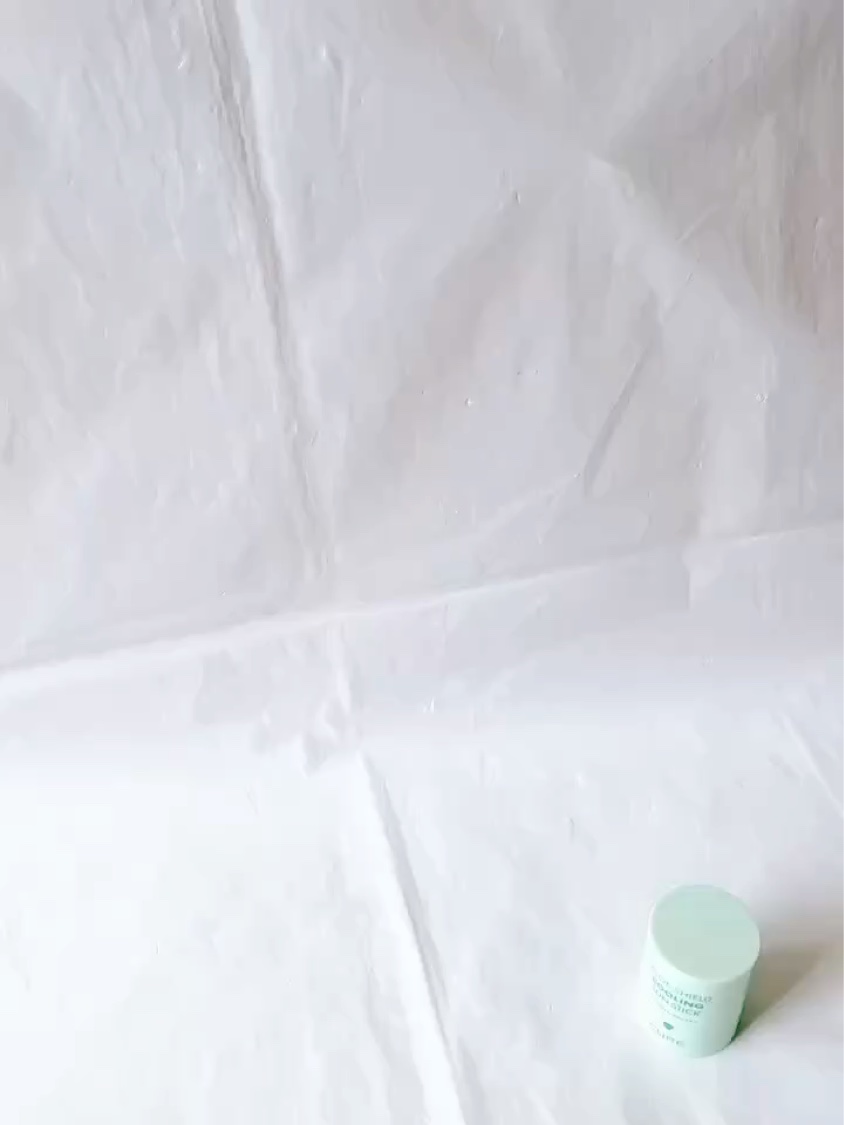 ロエキュアアロエシールドクーリングサンスティック/loe CURE/日焼け止めスティックの動画クチコミ1つ目