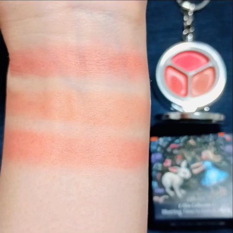 グローイングタイムトゥーキスアンドブラッシュ/Dinto/口紅を使ったクチコミ（3枚目）