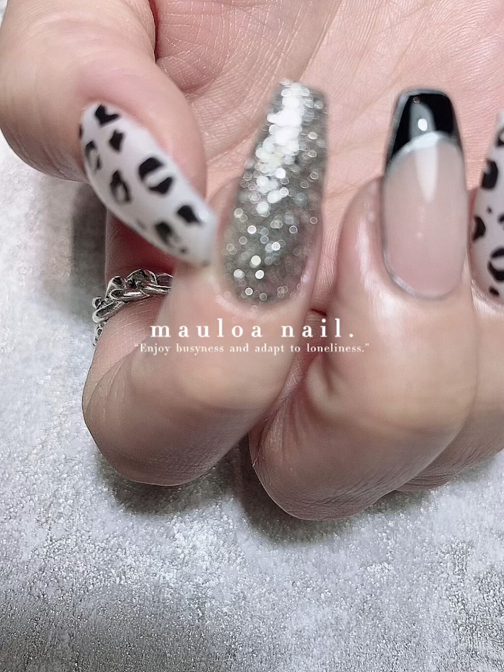 #ネイル,#月ネイル,#アートネイル,#海ネイル,#ミラーアートネイル,#アニマルネイル,#夏ネイル,#ヒョウ柄ネイル,#オータムネイル,#ジュエリーネイル,#ミラーネイル,#手書きアートネイル,#うねうねネイル,#ブラウンネイル,#冬ネイル,#天王寺ネイル,#ヒョウ柄ネイルのネイルデザイン