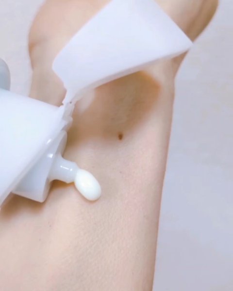 ビオレUV アクアリッチ ウォータリーエッセンス/ビオレ/日焼け止め・UVケアを使ったクチコミ（2枚目）