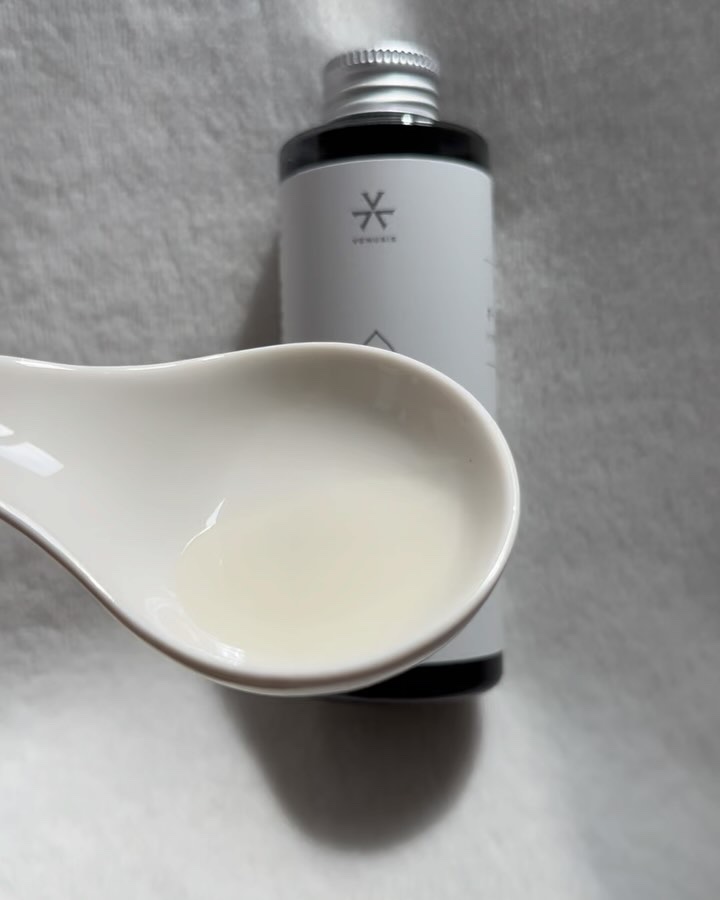 ヒビノオーガニックオイル/VENUSiS/アウトバストリートメントの動画クチコミ2つ目