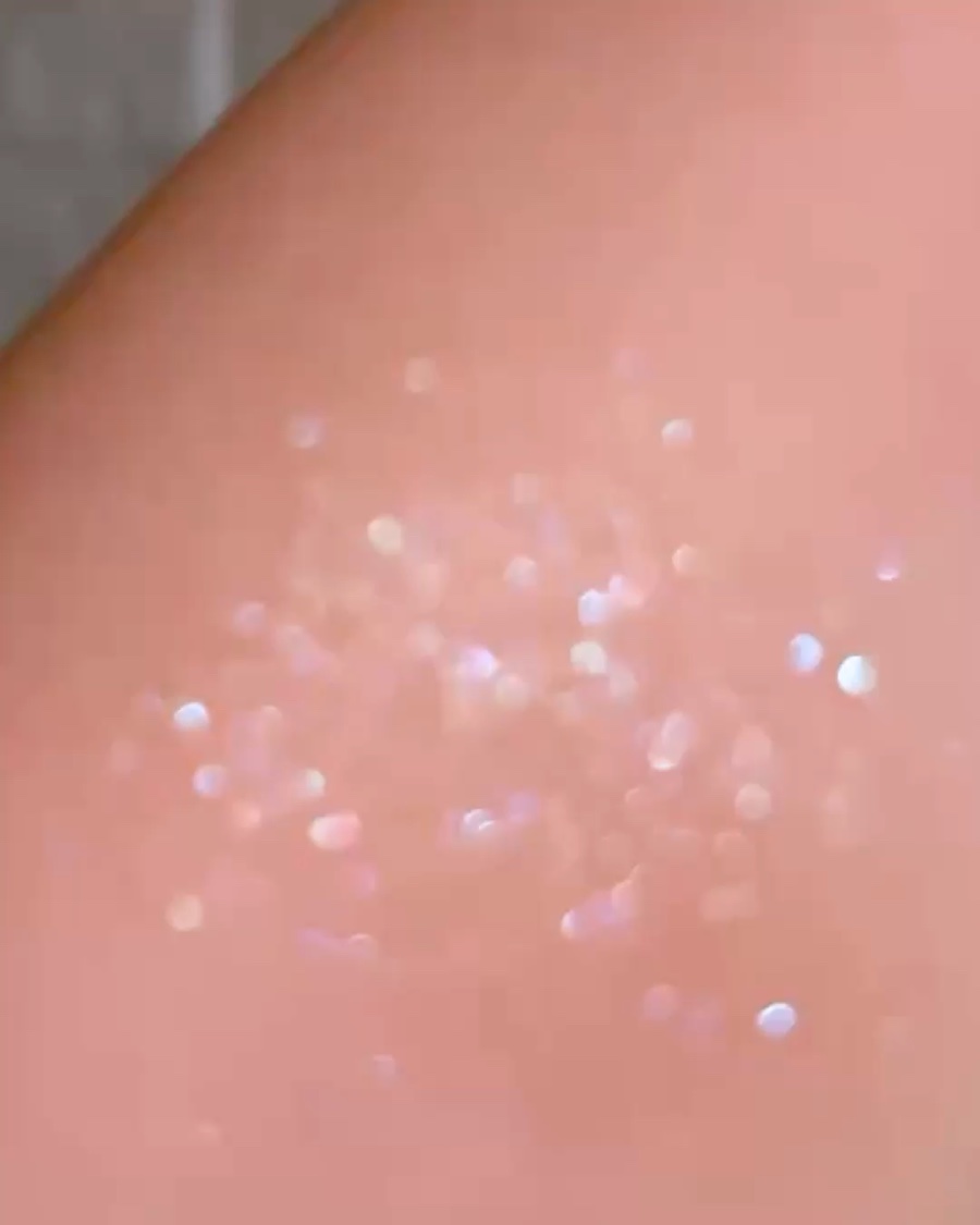 ディオールスキン フォーエヴァー グロウ ルミナイザー（スプリング コレクション 2026 限定品）/Dior/ハイライト・シェーディングの動画クチコミ5つ目