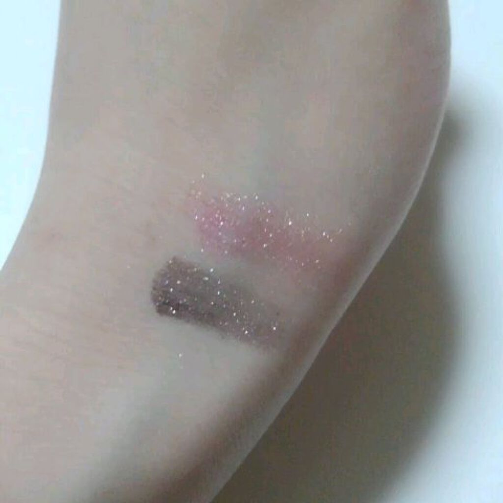 エキスパートカラーポットアイズ/VDL/単色アイシャドウの動画クチコミ3つ目