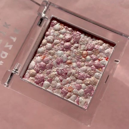 シングルアイシャドウ/aZTK/単色アイシャドウの人気ショート動画