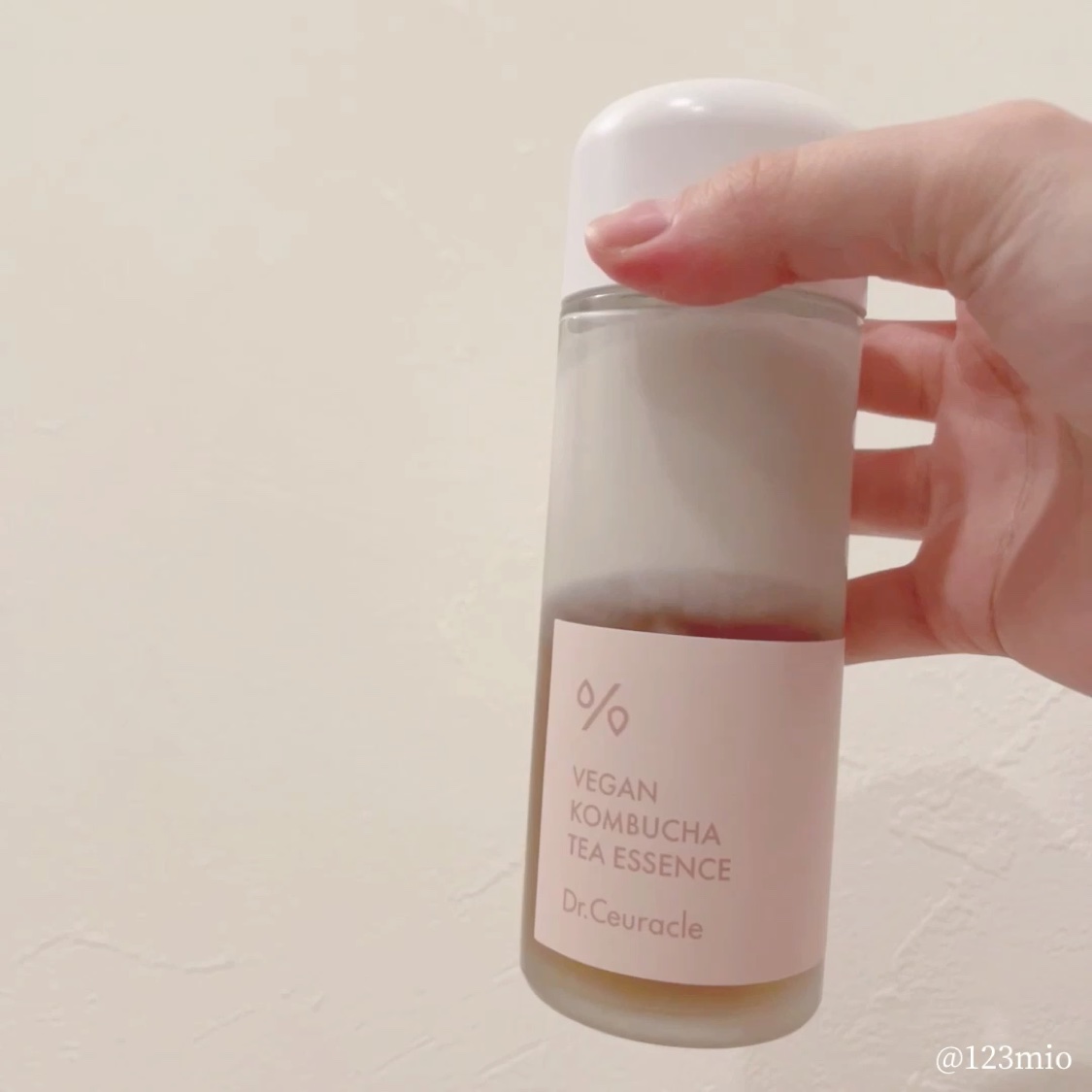 ヴィーガンコンブチャ ティー エッセンス/Dr.Ceuracle/オールインワン化粧品を使ったクチコミ（3枚目）