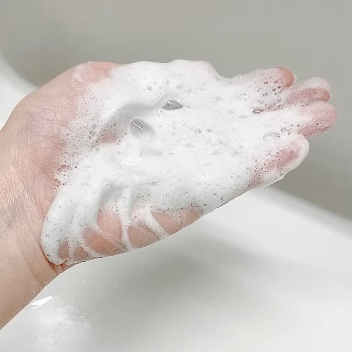 アクネオ 薬用 クリアウォッシング パウダー/フォルミュール/洗顔パウダーの動画クチコミ1つ目