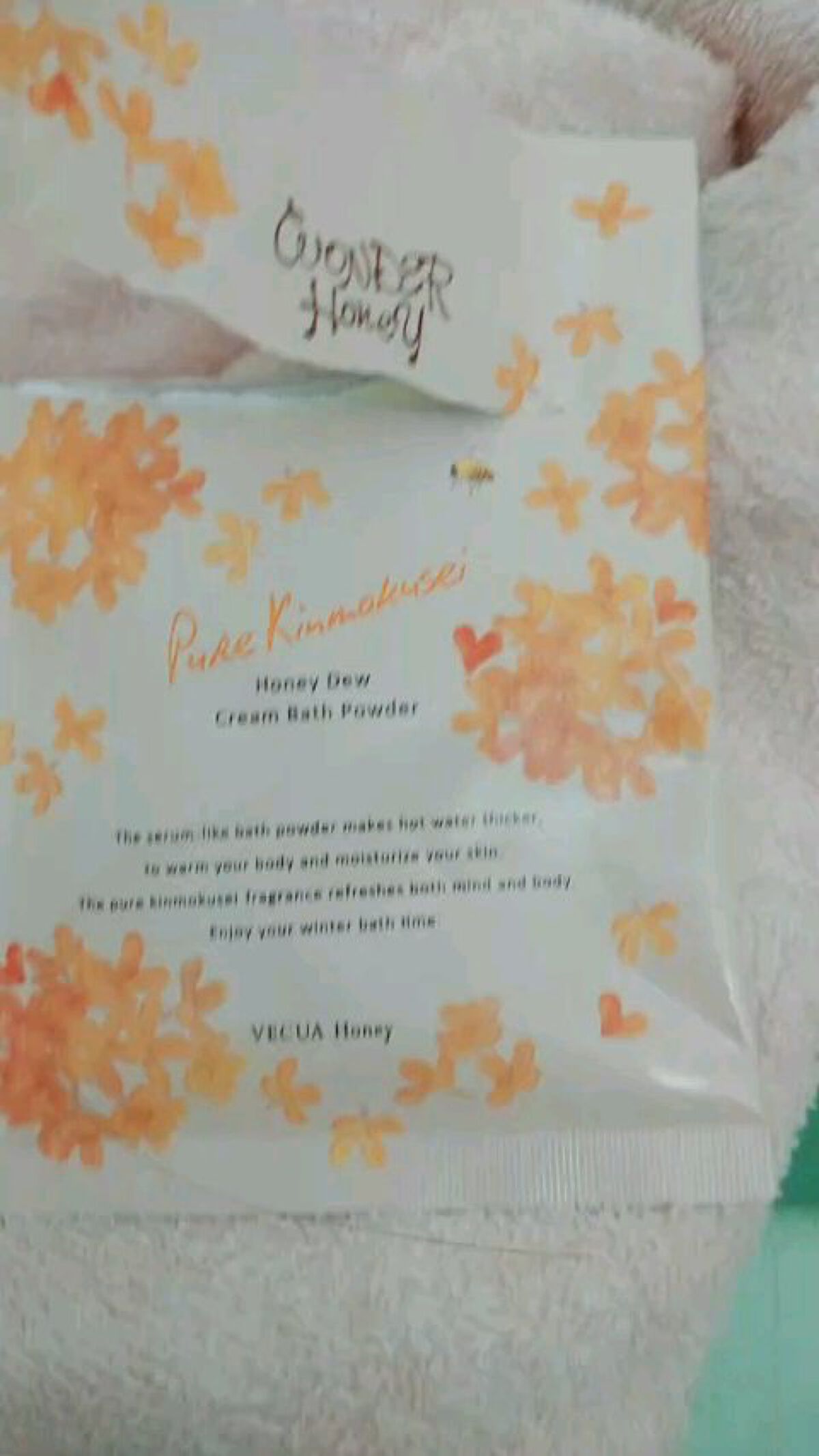 ワンダーハニー　とろとろふんわりクリームバス ピュアキンモクセイ/VECUA Honey/炭酸系入浴剤を使ったクチコミ（1枚目）
