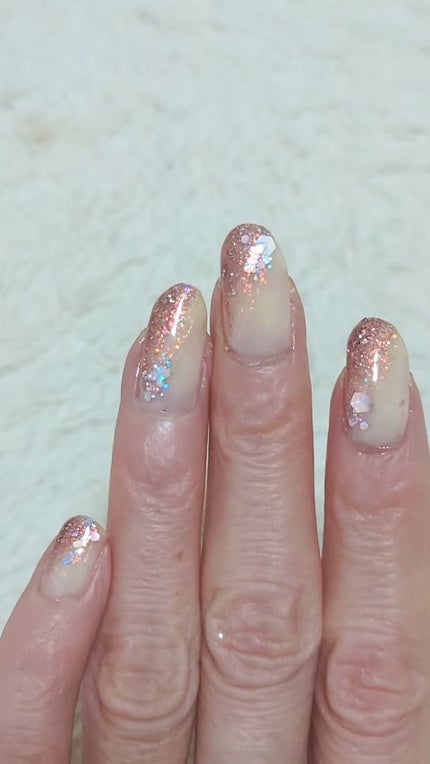 ジェルフィニッシュトップコート/サリーハンセン/ジェルネイルの人気ショート動画