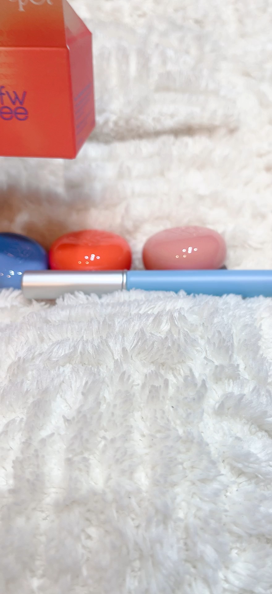 リップアンドチーク ブラーリープリンポット/fwee/口紅を使ったクチコミ（1枚目）