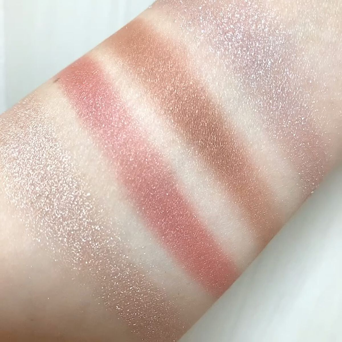 エレガンス ヌーヴェル アイズ/Elégance/アイシャドウパレットの動画クチコミ4つ目