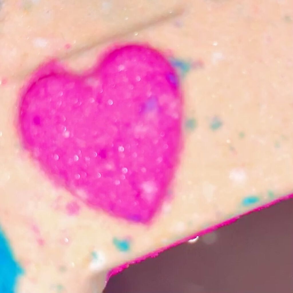 ラブバグ/ラッシュ/炭酸系入浴剤の動画クチコミ4つ目