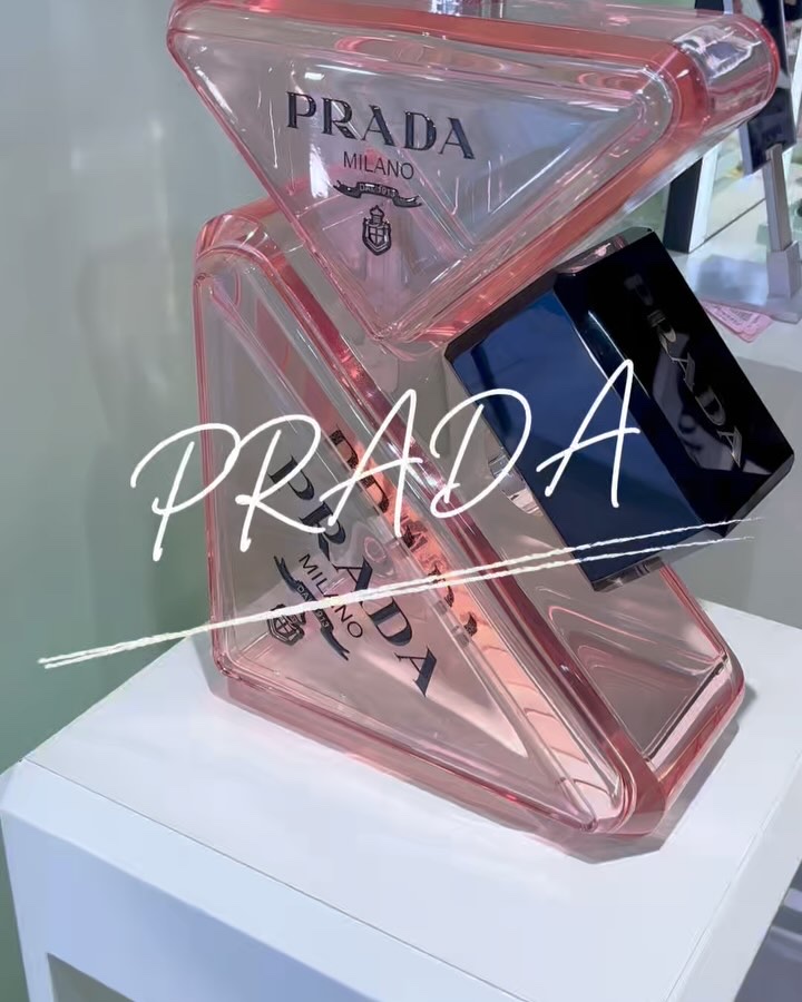 プラダ パラドックス ヴァーチャル フラワー オーデパルファム/PRADA BEAUTY/香水(レディース)の動画クチコミ3つ目