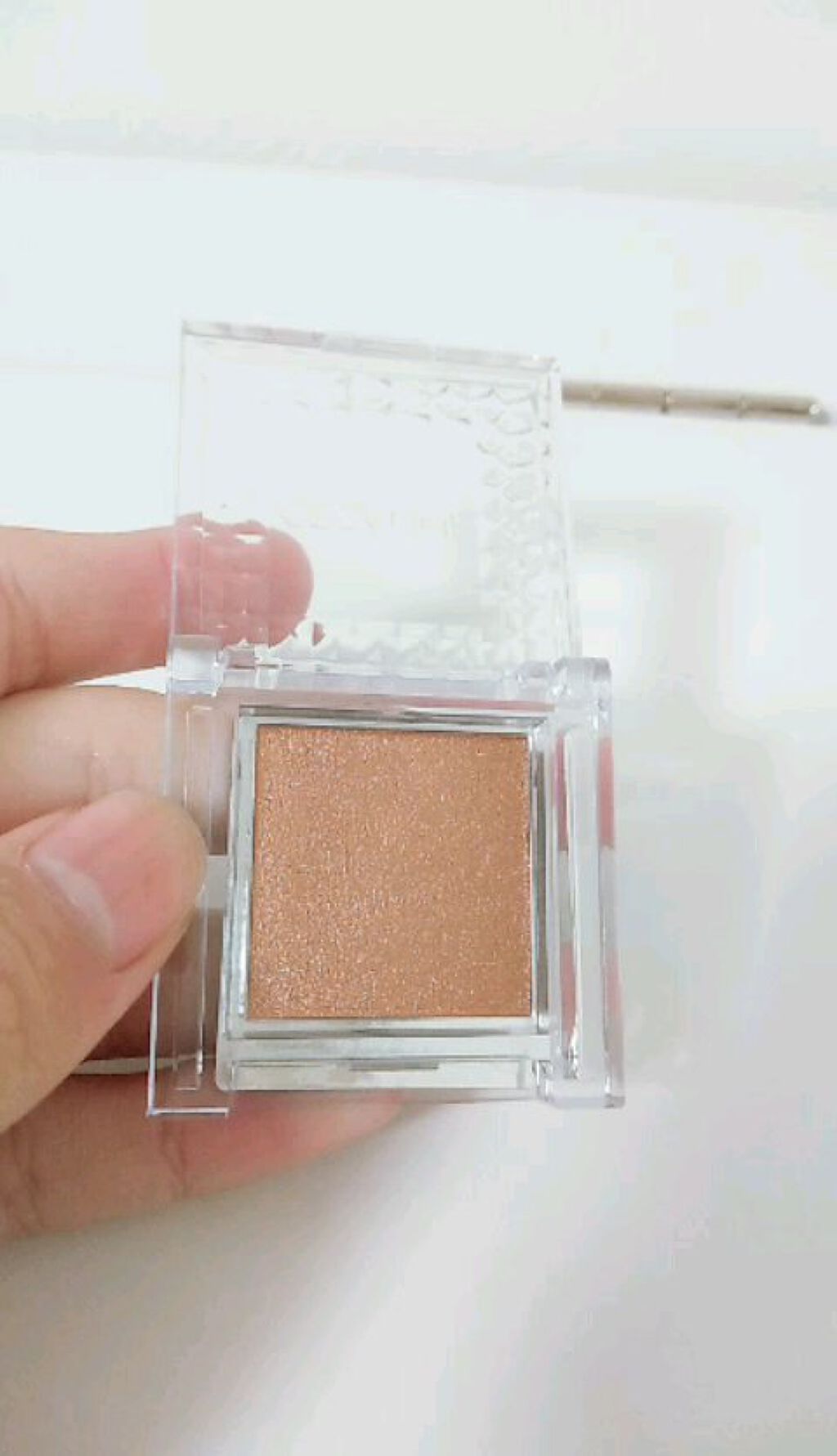 シングルカラーアイシャドウ/CEZANNE/単色アイシャドウを使ったクチコミ（2枚目）