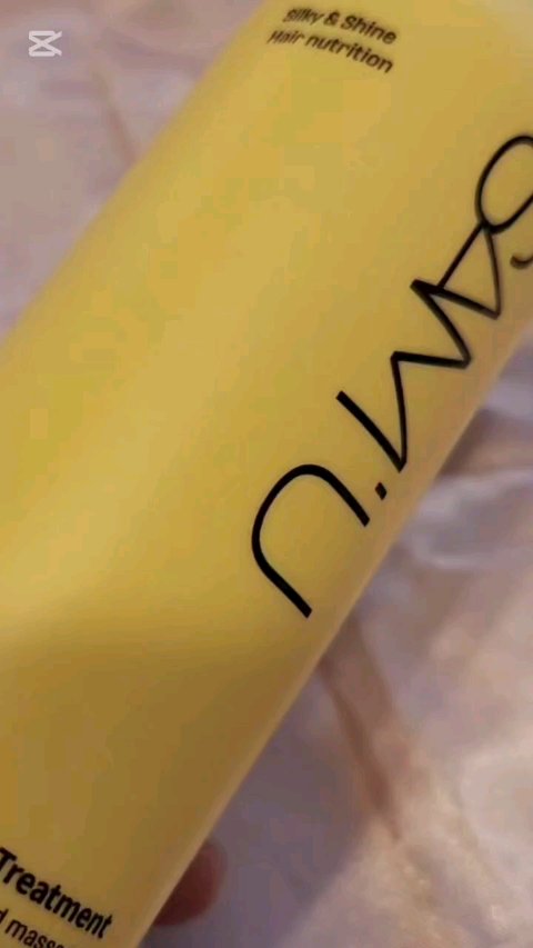 ウォータートゥーアンプルトリートメント/SAM'U/アウトバストリートメントの動画クチコミ3つ目