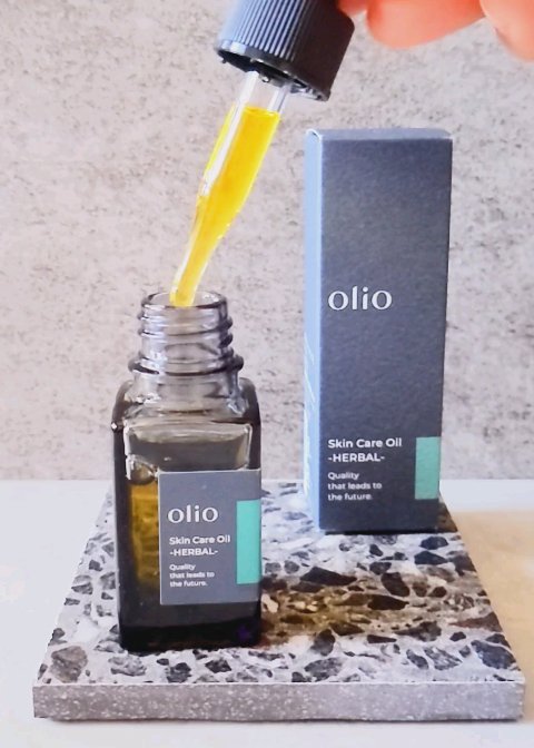 Skin Care Oil -HERBAL-/olio/フェイスオイルを使ったクチコミ（1枚目）
