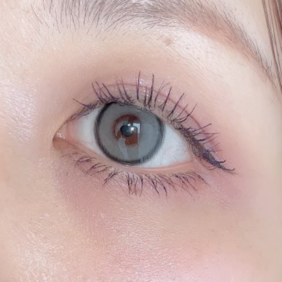 フィー グリッツストーンハイライター/fwee/パウダーハイライトを使ったクチコミ（3枚目）