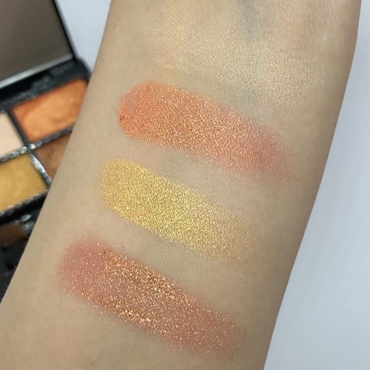 SIXPLUS 4色アイシャドウ #03サンセットブラウン/SIXPLUS/アイシャドウパレットを使ったクチコミ（3枚目）