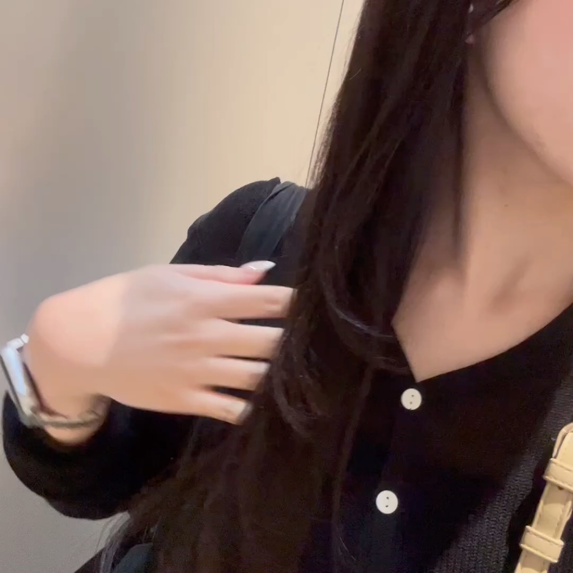 エッセンシャル プレミアム ウォータートリートメント ナチュラルモイスト/エッセンシャル/アウトバストリートメントの動画クチコミ2つ目