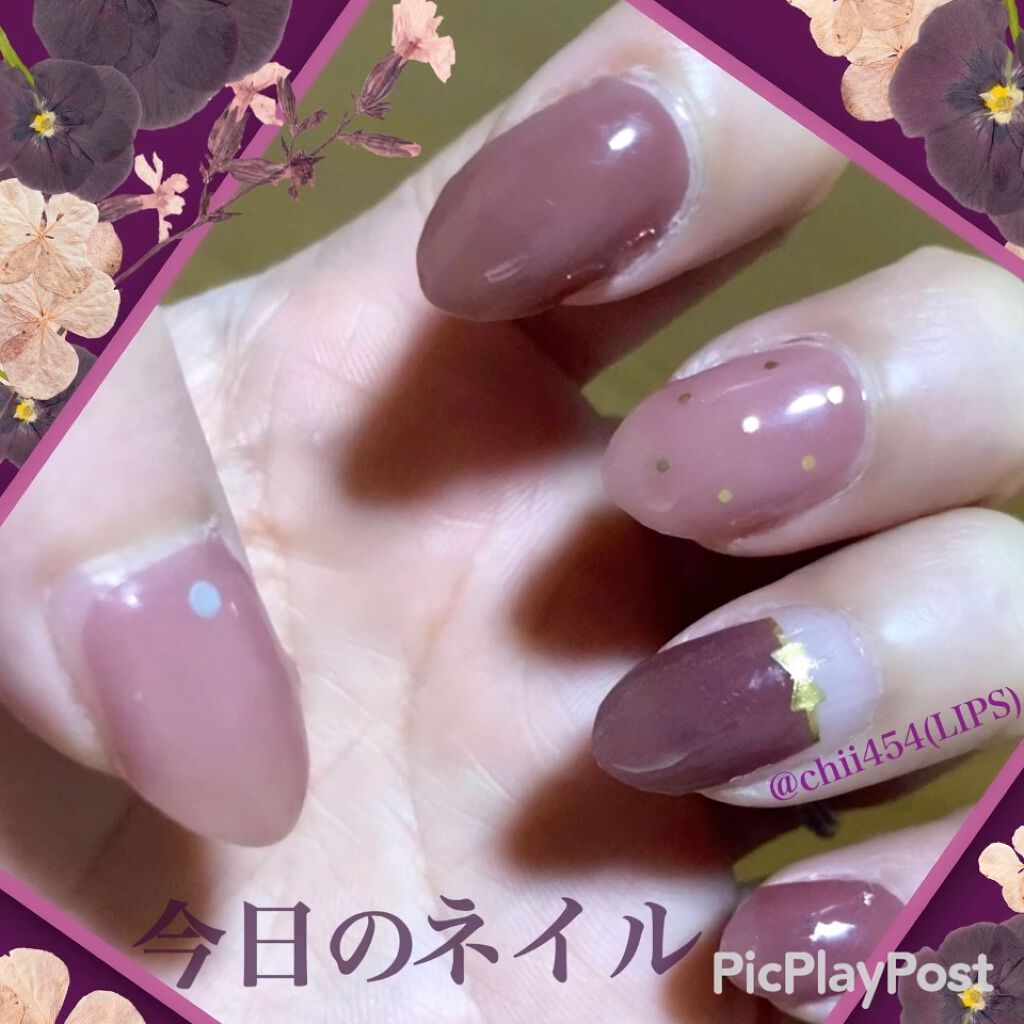 #今日のネイル
という名のいつかのネイル


~使ったもの~

#セリア
ネイルシール
#貼るジェルネイル

自爪に合わせてヤスリで削るタイプのシールです。

セリアのシールは少し硬めで扱いにくさはあるものの、柄と無地とのバランスがとれてい