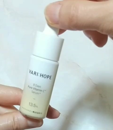 ８デイズピュアビタミンCアンプル/VARI:HOPE/美容液の動画クチコミ1つ目