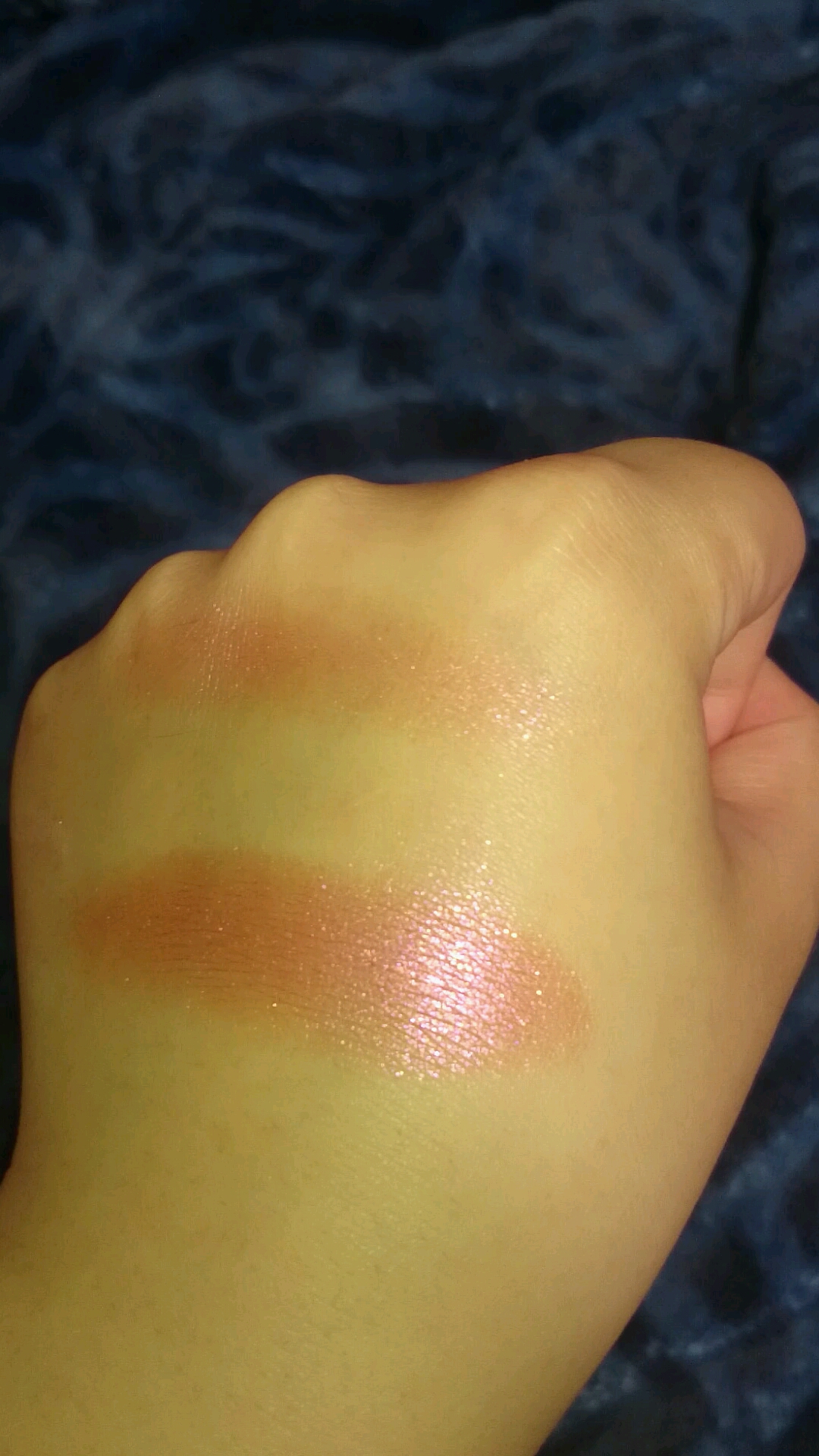 jelly much shadow/ColourPop/ジェル・クリームアイシャドウを使ったクチコミ（3枚目）